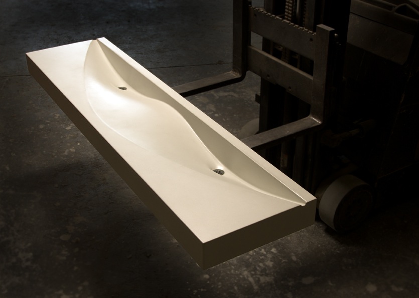  The Stingray Sink was created by workshop attendees of the 2.5 Day Fabric-Forming + GFRC class 