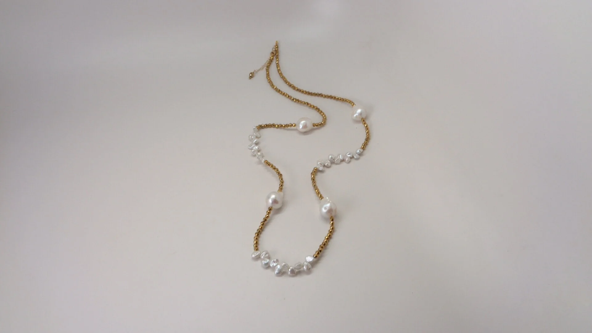 Baroque and keishi pearls.JPG