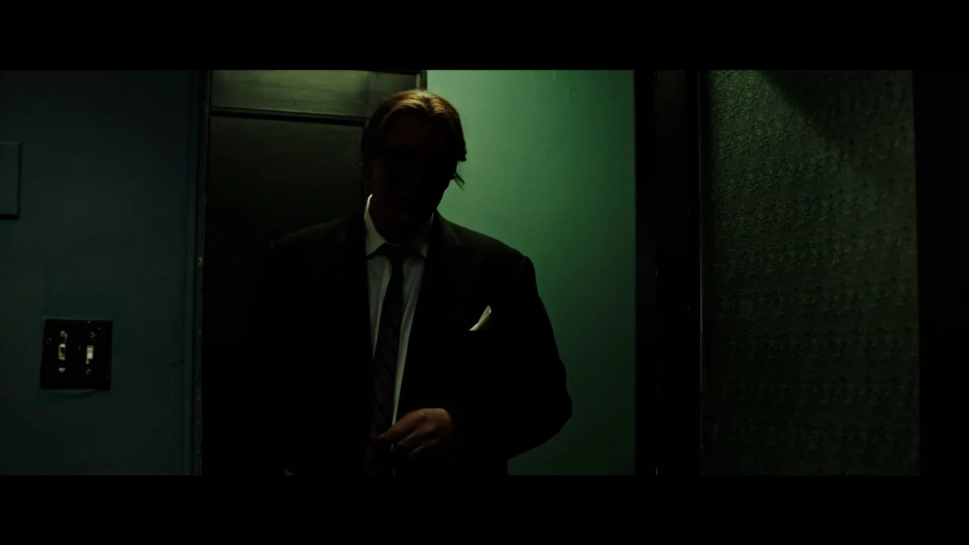 darkweb_104_hd_h264_2ch_0712.mov.01_21_25_12.Still009.jpg