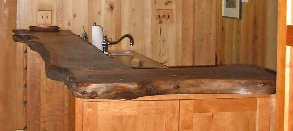 WALNUT SLAB BAR TOP