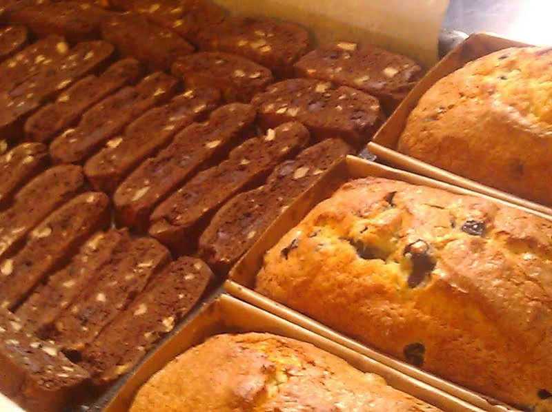 biscotti and bread.jpg