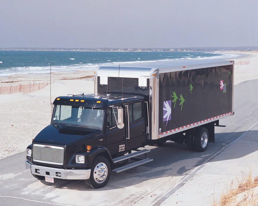 Truck on beach2.jpg