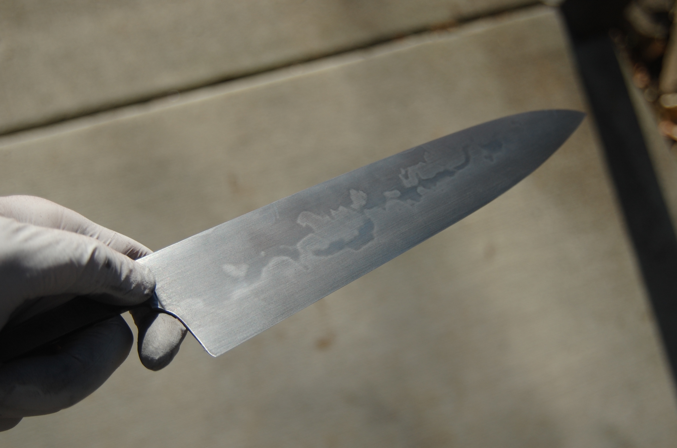 After hand finishing and an acid bath the hamon is really starting to pop.