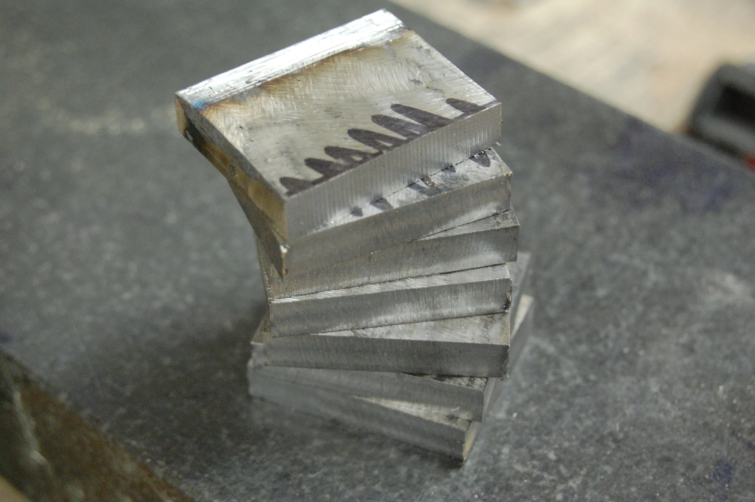 The bar is cut up in seven sections for a layer count of 616.