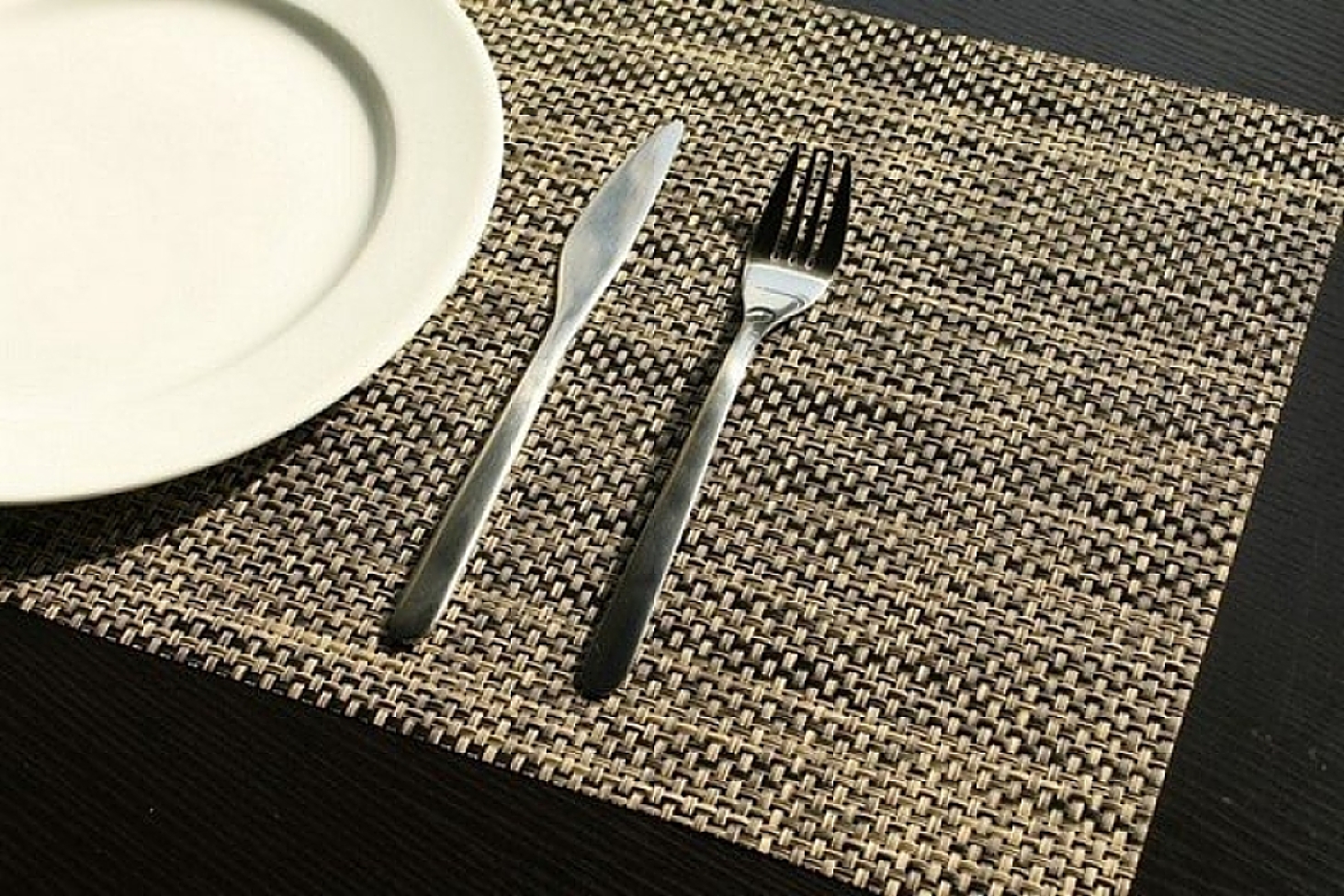 texlymat-woven-vinyl-placemats-tablemats-excellent-for-household-or-restaurant-30cm-x-45cm_opt_opt_opt_opt.jpg