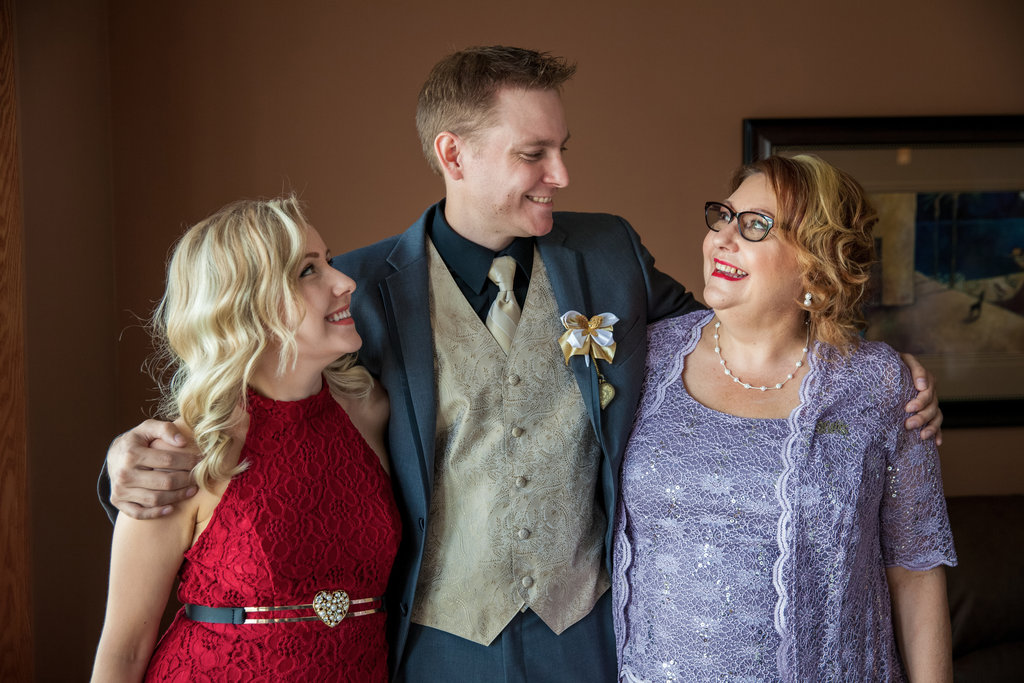 Chasing Autumn Photography - Medicine Hat Photography Medicine Hat Wedding Photography, Lethbridge Wedding Photography, Alberta Wedding Photography, Saskatchewan Wedding Photography