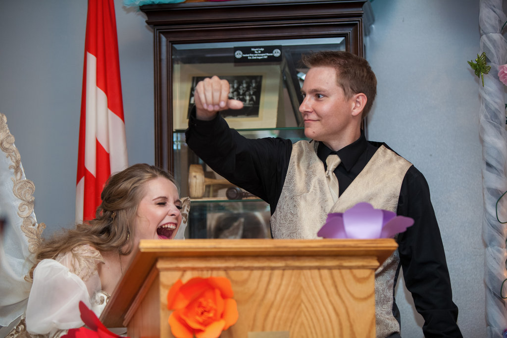 Chasing Autumn Photography - Medicine Hat Photography Medicine Hat Wedding Photography, Lethbridge Wedding Photography, Alberta Wedding Photography, Saskatchewan Wedding Photography
