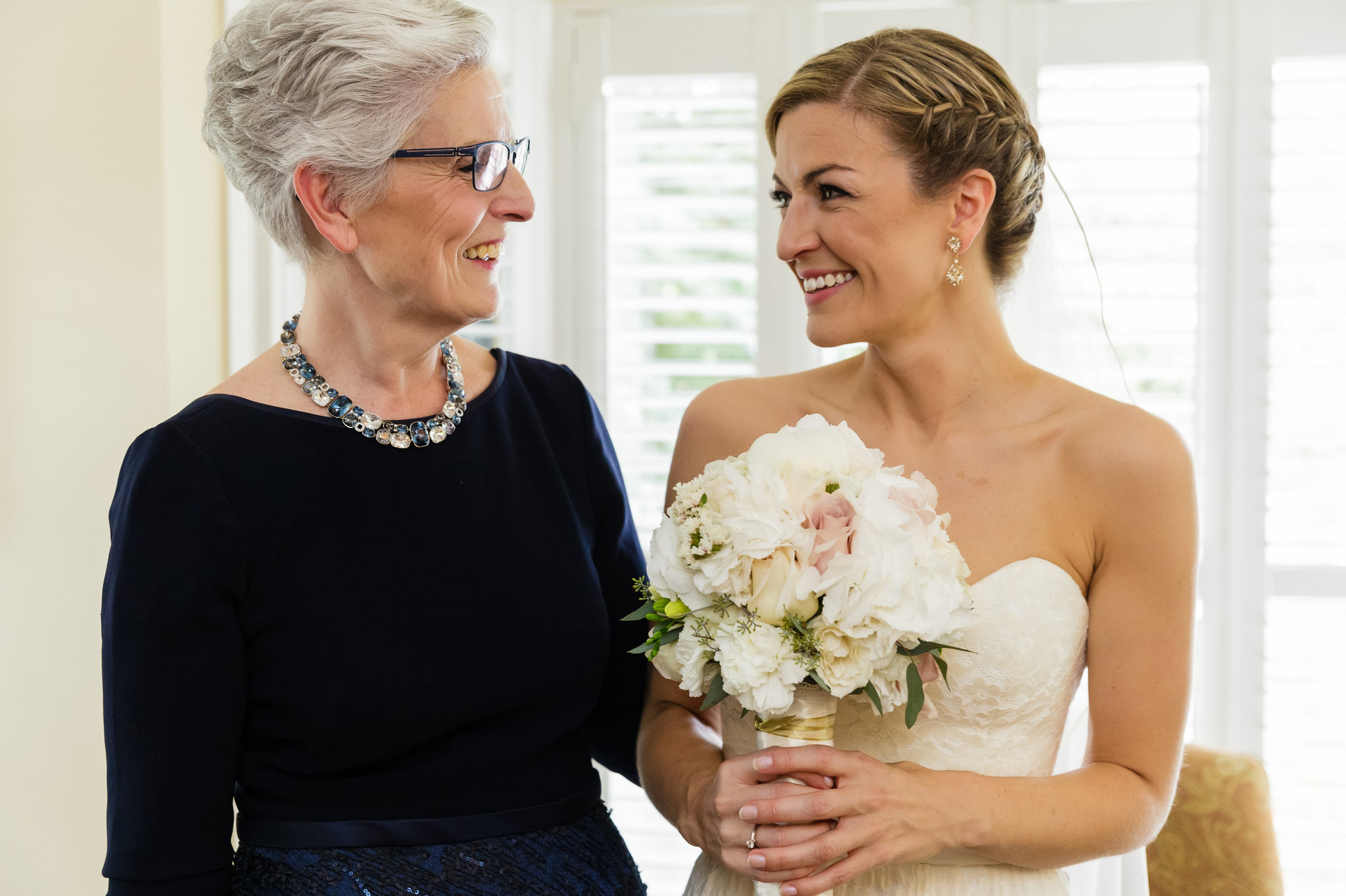 Chasing Autumn Photography - Calgary Photography, Medicine Hat Wedding Photography, Southern Alberta Wedding Photography, Saskatchewan Wedding Photography, Lethbridge Wedding Photographer