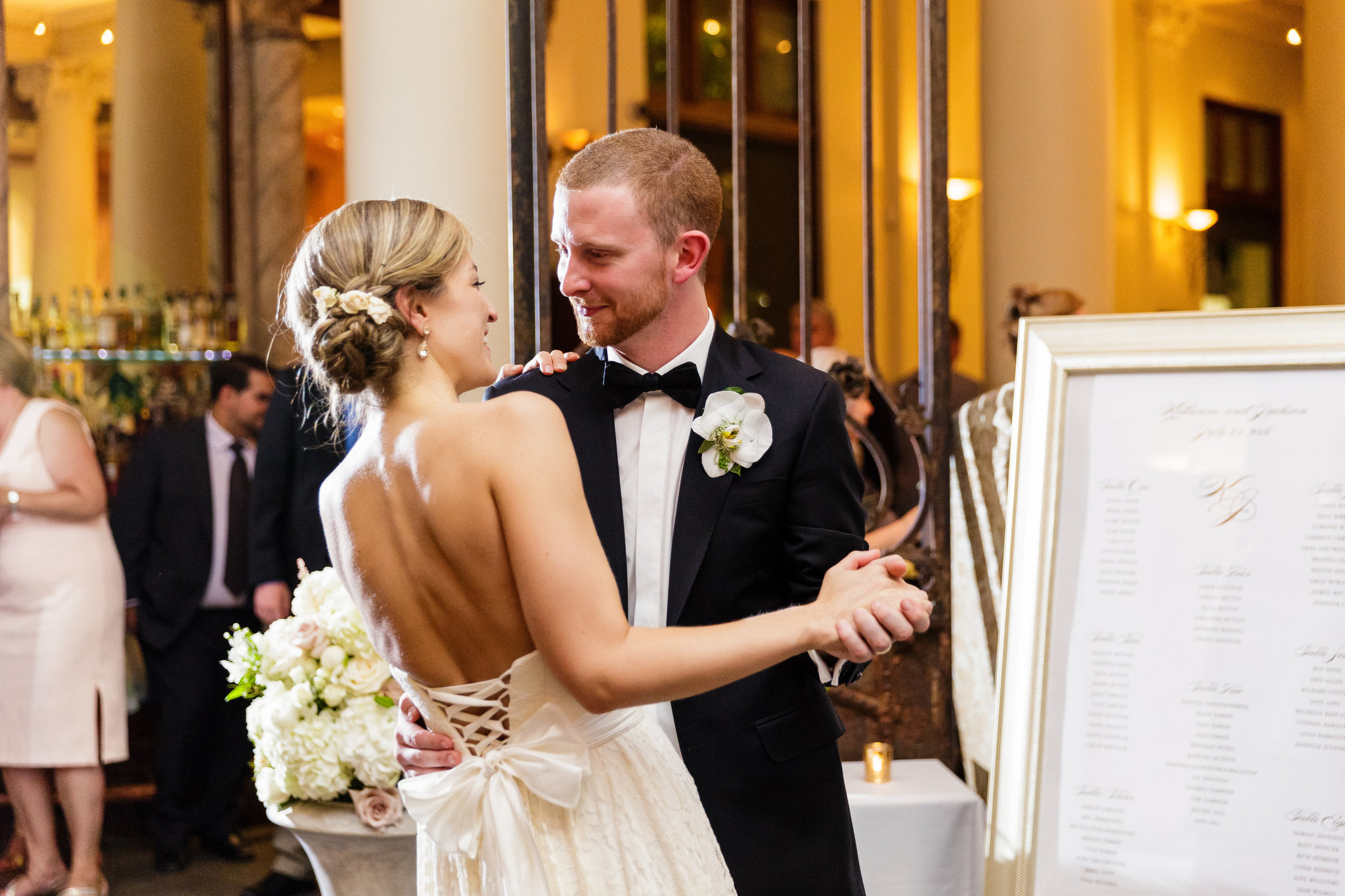 Chasing Autumn Photography - Calgary Photography, Medicine Hat Wedding Photography, Southern Alberta Wedding Photography, Saskatchewan Wedding Photography, Lethbridge Wedding Photographer