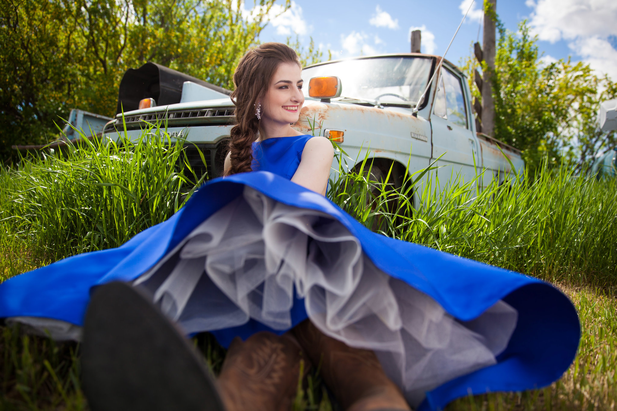 Chasing Autumn Photography, Medicine Hat Photography, Medicine Hat Grad Photography, Fox Valley Grad Photography, Southern Saskatchewan Grad Photographer, Alberta Grad Photographer