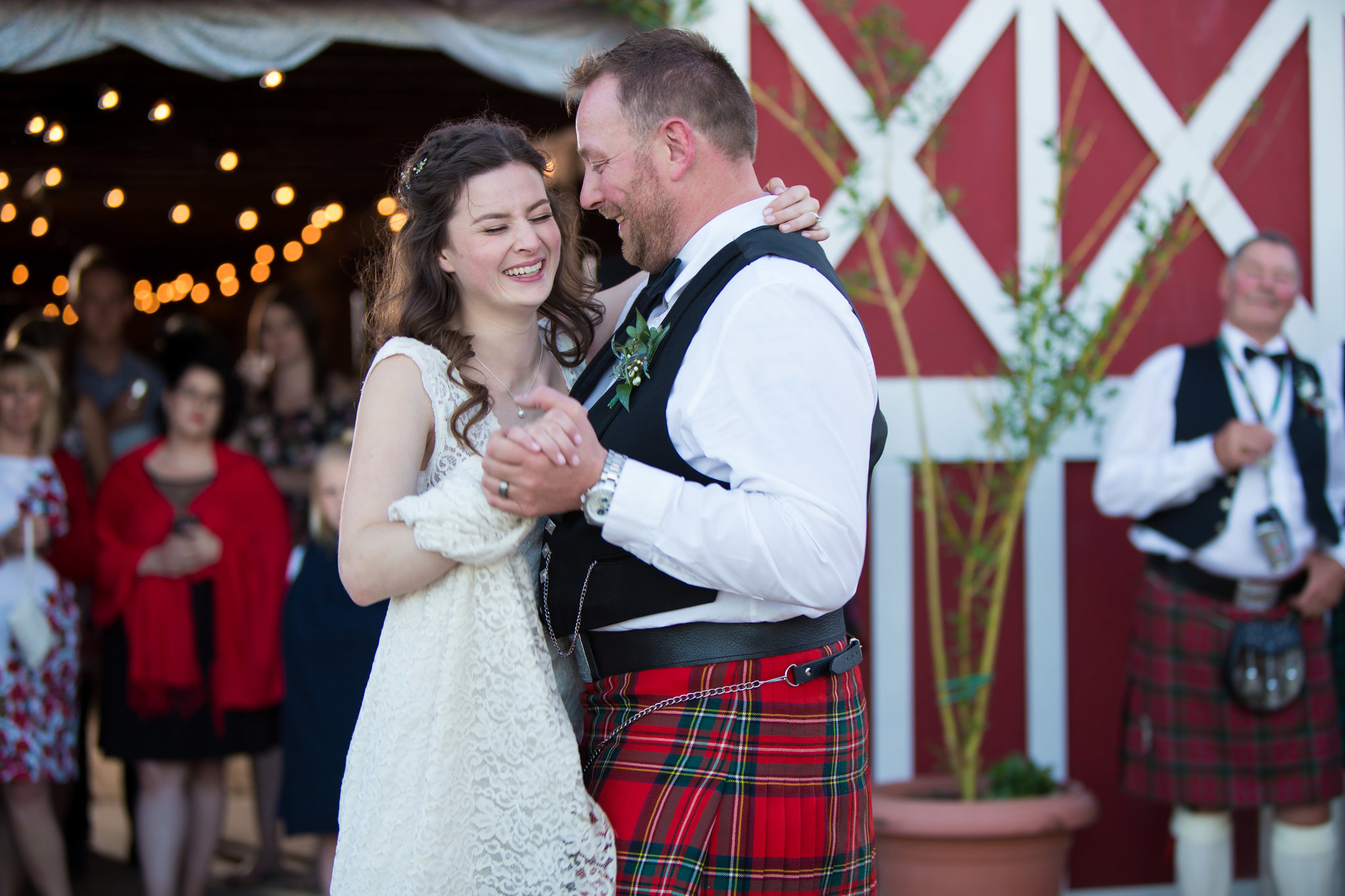 Chasing Autumn Photography - Medicine Hat Photography, Swift Current Wedding Photography, Saskatchewan Wedding Photography, Alberta Wedding Photography, Barn Wedding, Lethbridge Wedding Photography