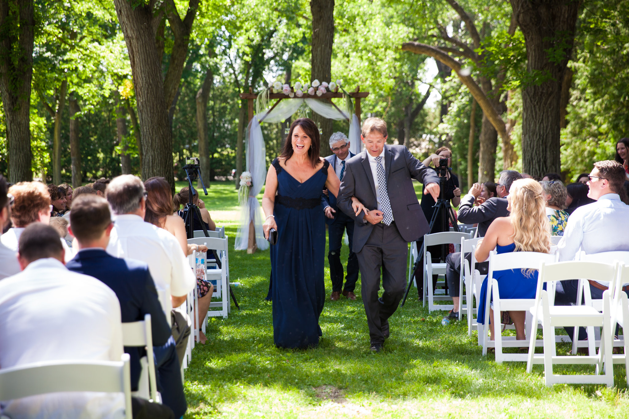 Chasing Autumn Photography, Medicine Hat Photography, Medicine Hat Wedding Photographer, Beveridge Landmark Events, Saskatchewan Wedding Photographer, Southern Alberta Wedding