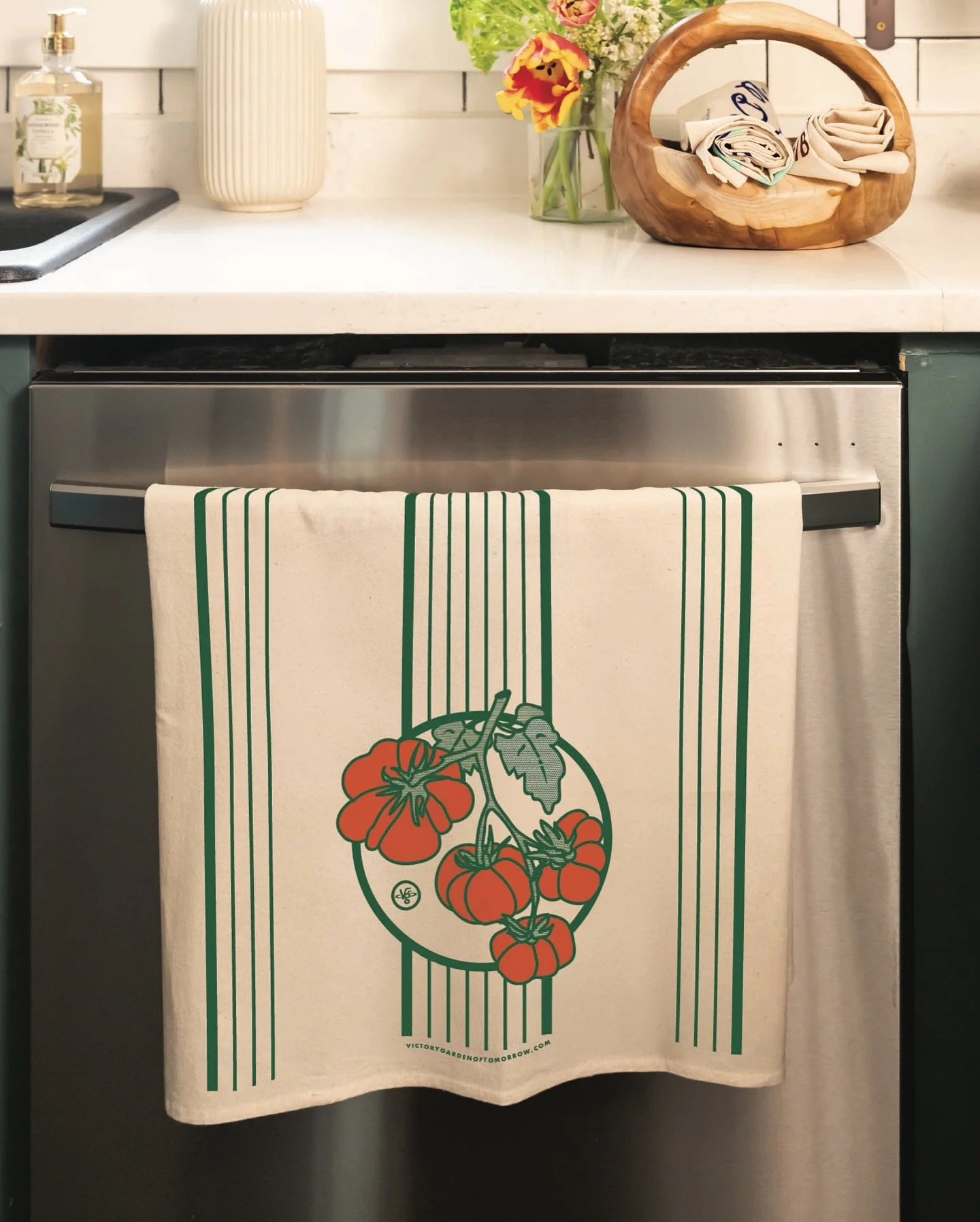 I started screenprinting floursack towels in 2011 and I still truly love the medium. I mean its a kitchen towel, but to me its a medium that just makes me happy. They accompany me when I cook, they go on picnics with me, they clean up with me. Its li