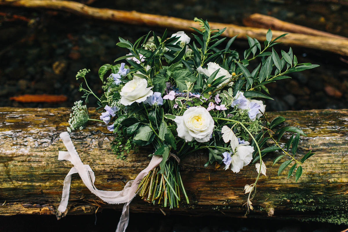 jess-hunter-photographer-oregon-elopement-1.jpg
