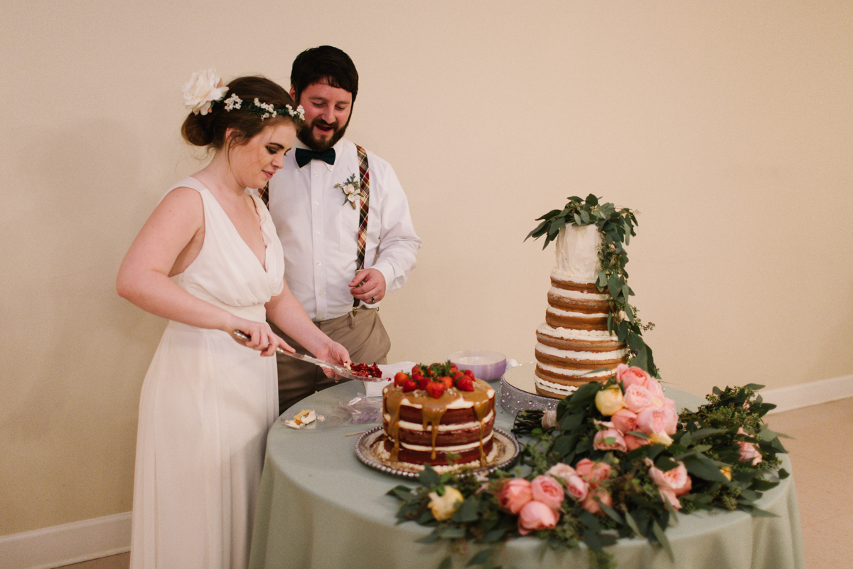 jess-hunter-photographer-valdosta-georgia-wedding-in-the-woods-savannah-georgia-wedding-101.jpg