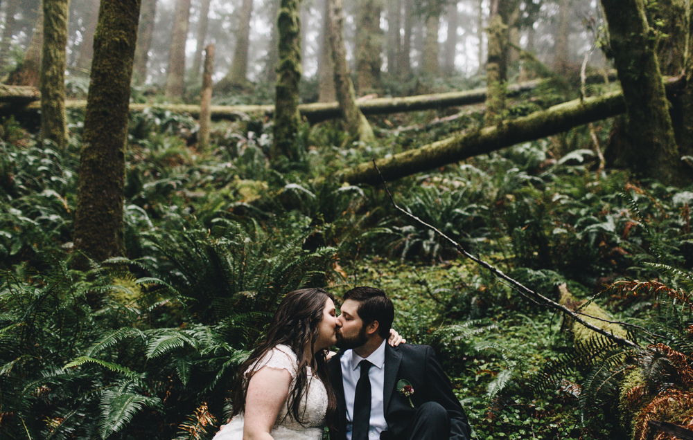 Cannon Beach, Oregon coast elopement photographed by Jess Hunter, Pacific Northwest elopement photographer, places to elope in Oregon, elopement locations, Ecola Sate Park in Oregon, Portland wedding photographer, Jessica L. Hunter, Seattle wedding photographer, natural elopement idea, nature wedding, forest wedding, intimate forest wedding photographer, Pacific Northwest mountain elopement