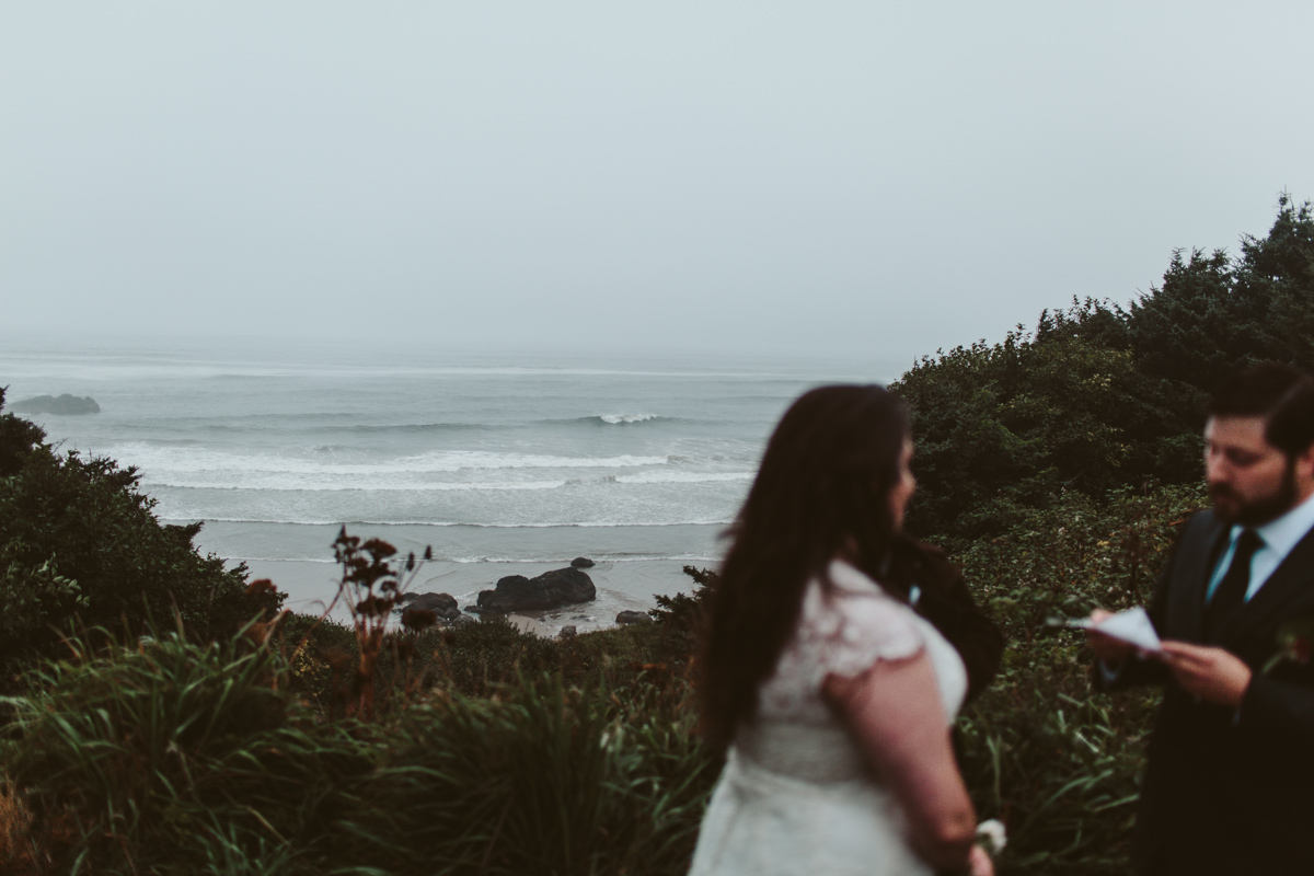 Cannon Beach, Oregon coast elopement photographed by Jess Hunter, Pacific Northwest elopement photographer, places to elope in Oregon, elopement locations, Ecola Sate Park in Oregon, Portland wedding photographer, Jessica L. Hunter, Seattle wedding photographer, natural elopement idea, nature wedding, forest wedding, intimate forest wedding photographer, Pacific Northwest mountain elopement