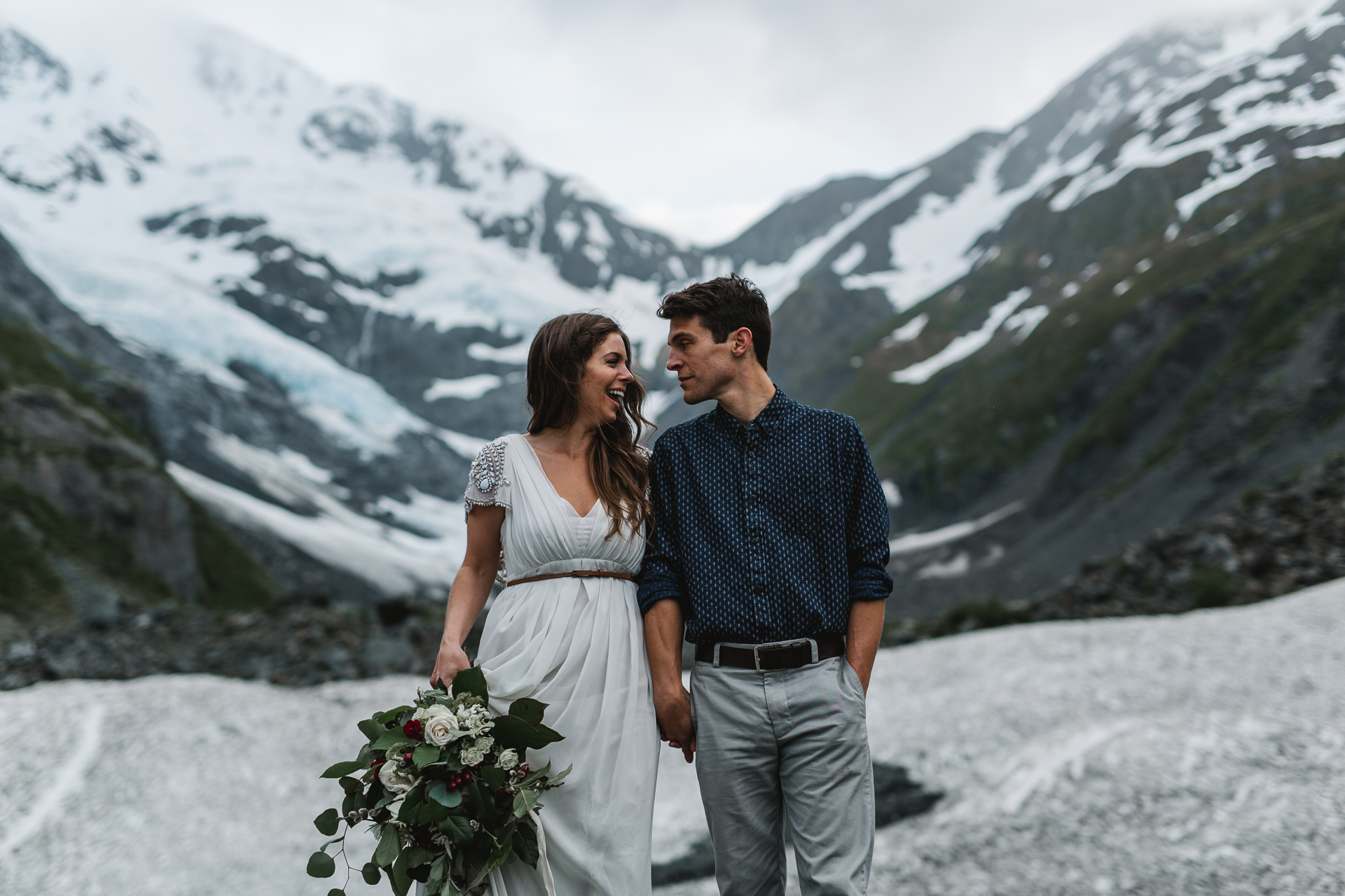 jess-hunter-photographer-alaska-destination-elopement-6355.jpg