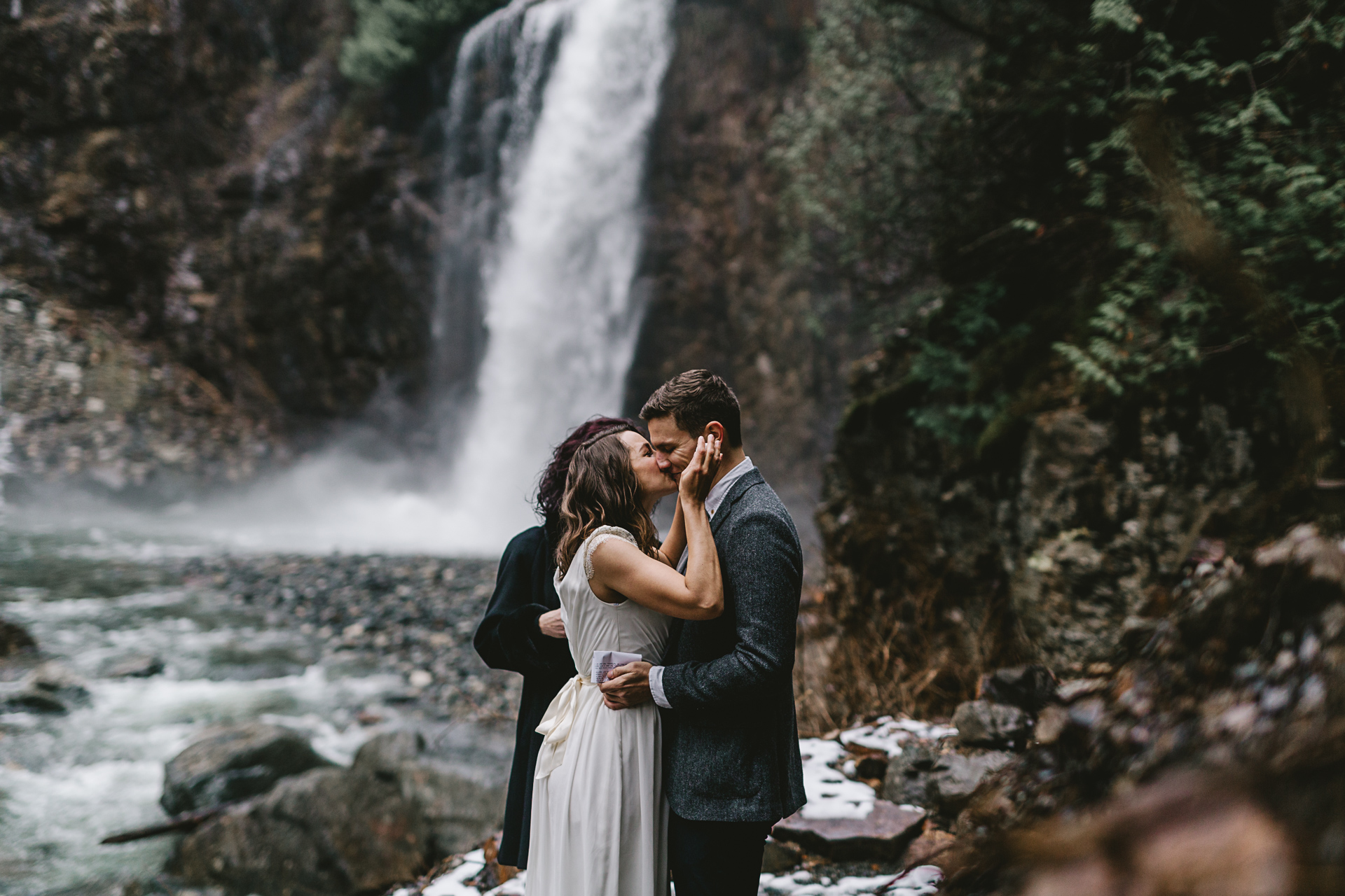 jess-hunter-seattle-mountain-forest-elopement-2034.jpg