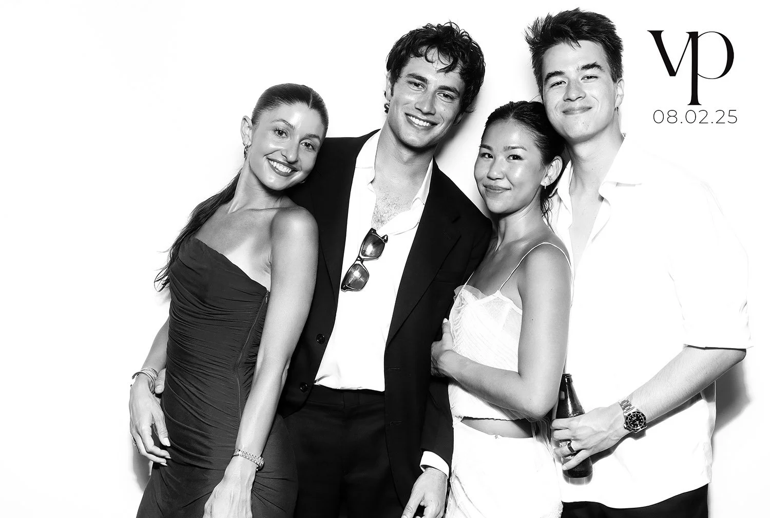 Glam photos black and white photography.jpg