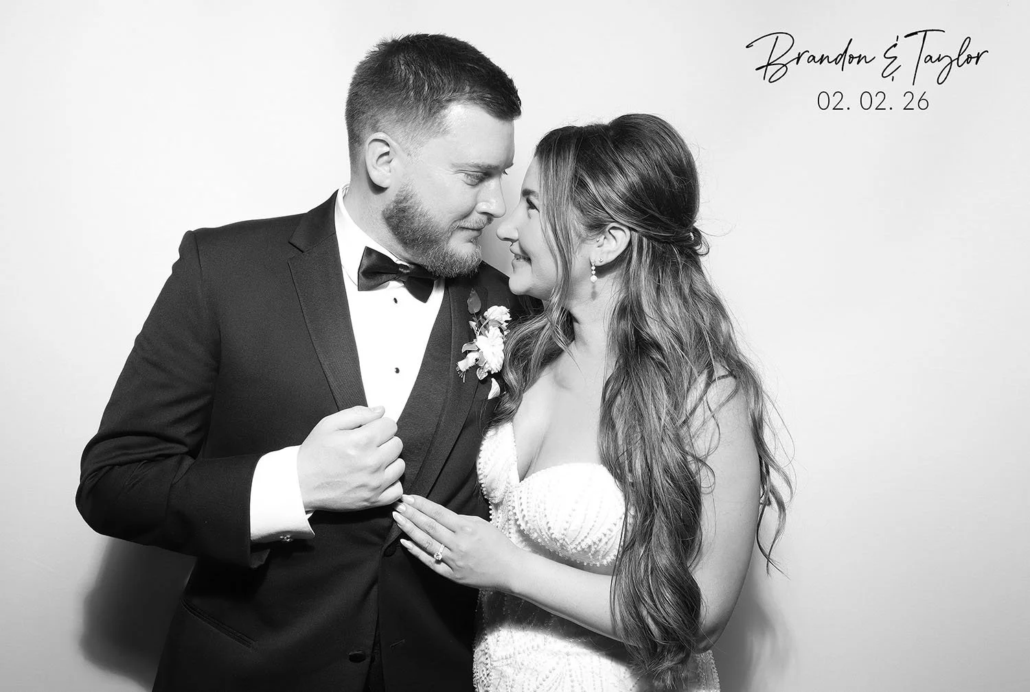 glam oahu photo booth.jpg