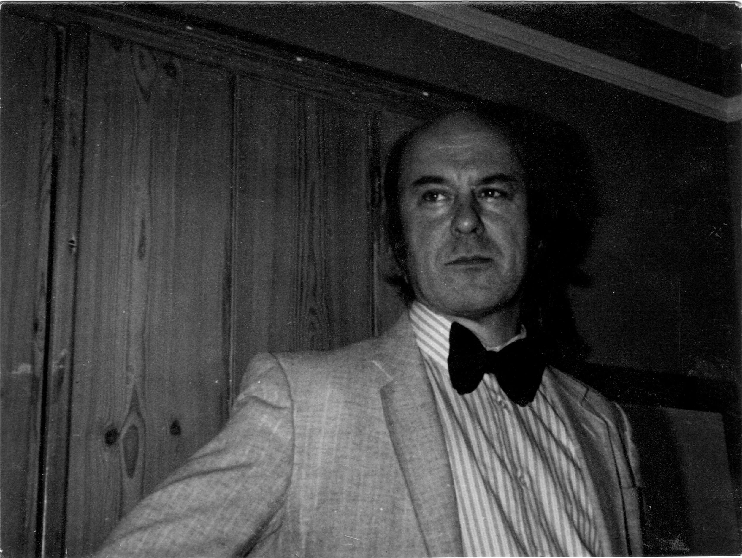Antony Wood 