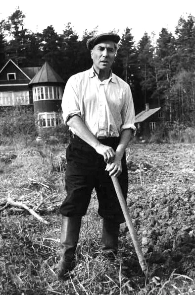 Boris Pasternak digging a potato patch at his dacha in Peredelkino, near Moscow, in the summer of 1958. LIFE magazine..jpg