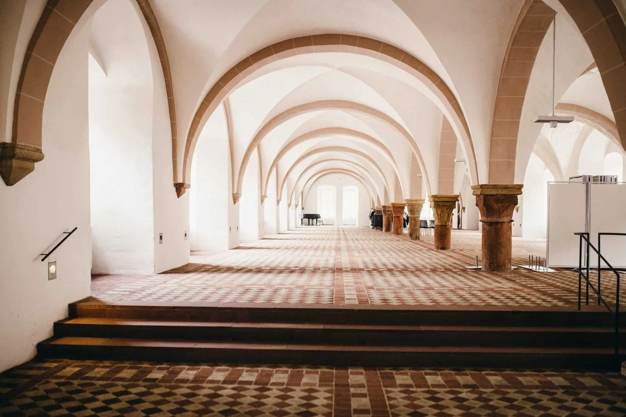 vogelsfotos hochzeitsfotograf RheinMain Kloster Eberbach-006.jpg