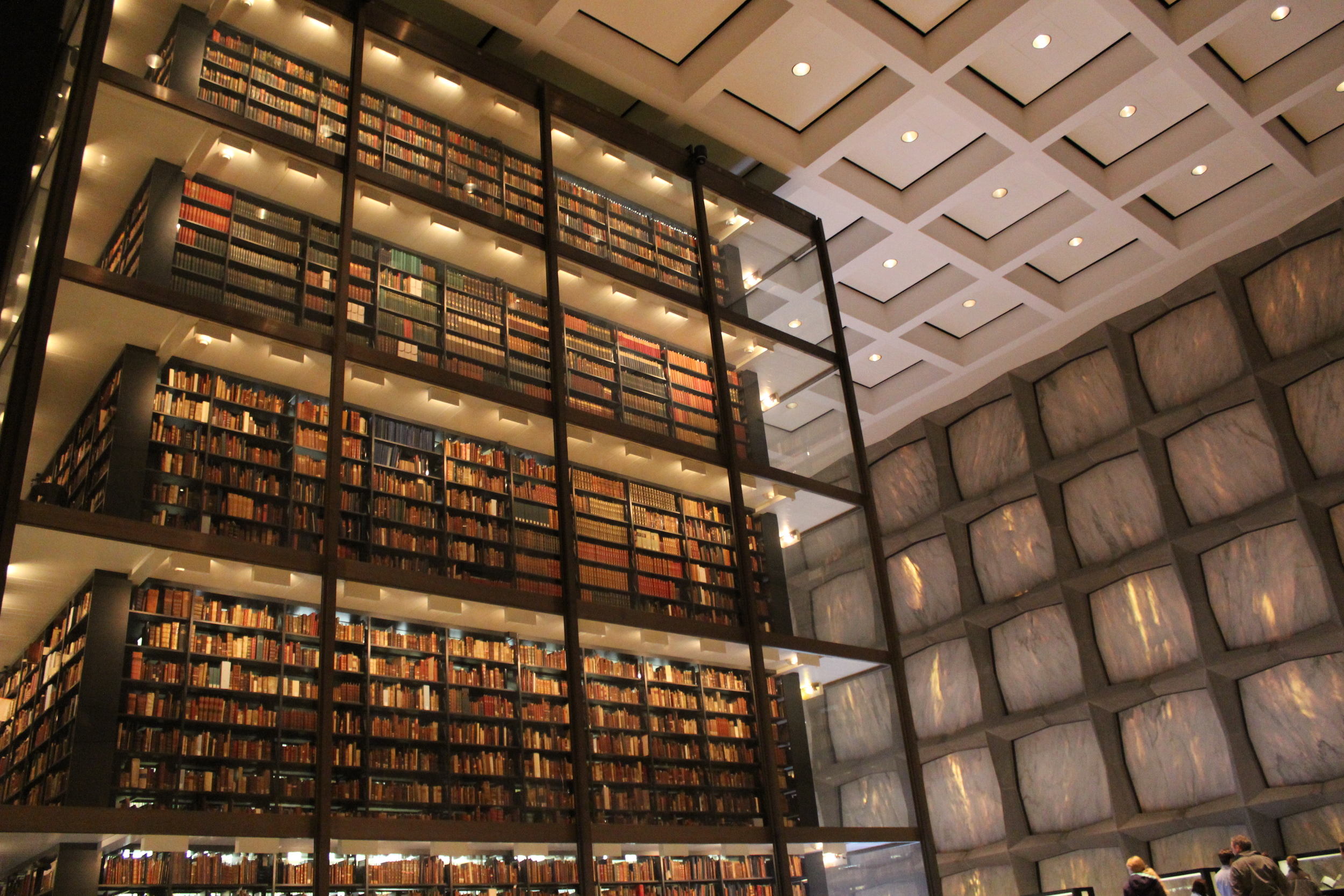 Beineke Rare Book Library.JPG