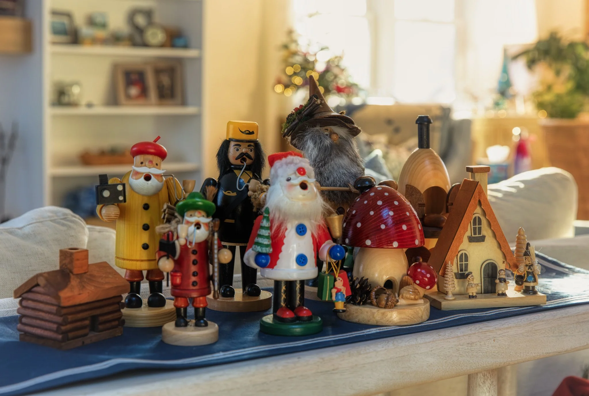 Christmas Decorations (December 2025)