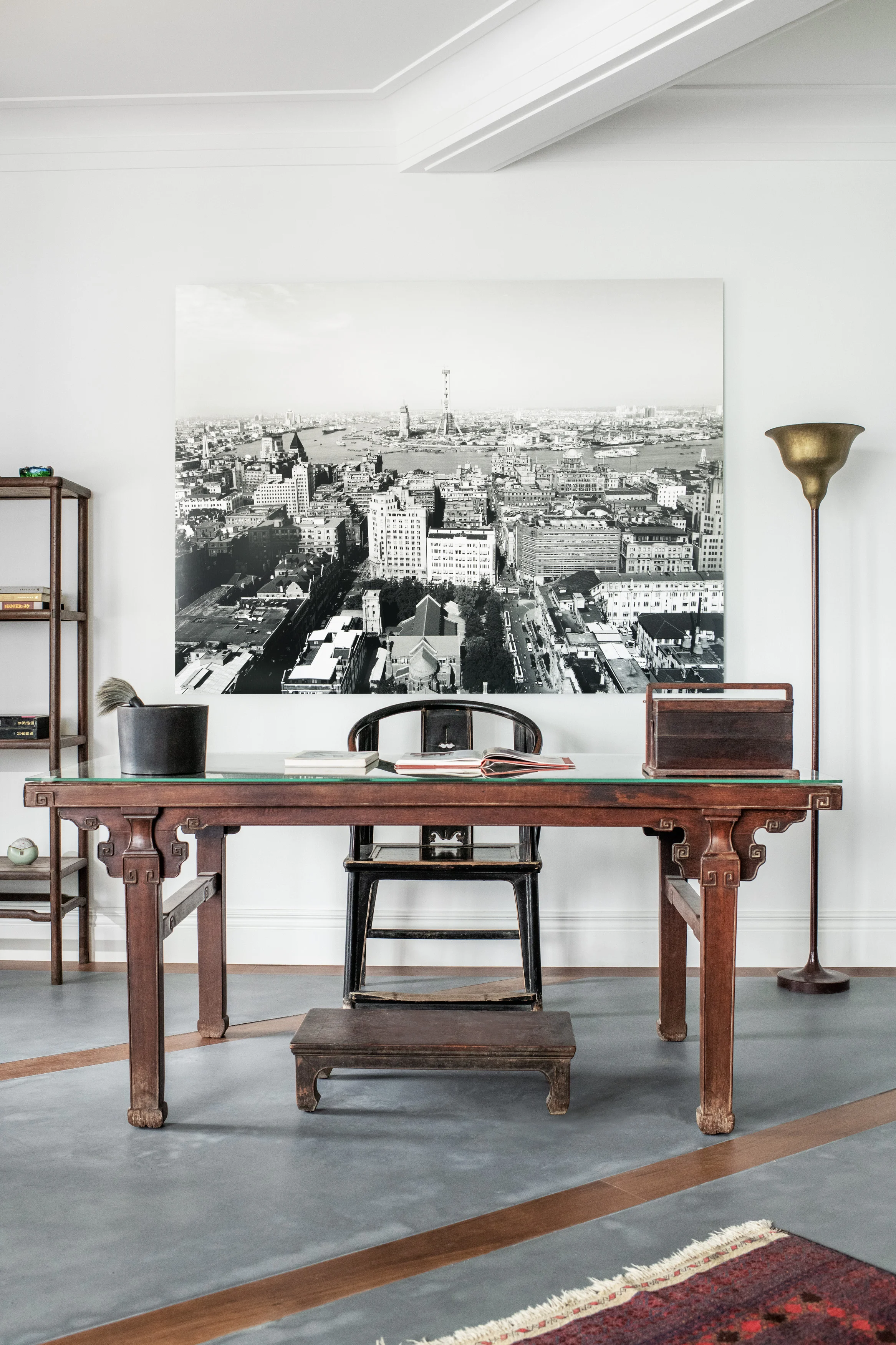 ENTRANCE CONSOLE 1.JPG