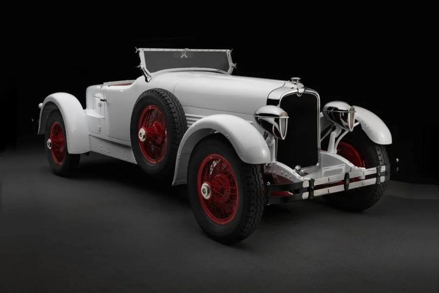 The Stutz Black Hawk