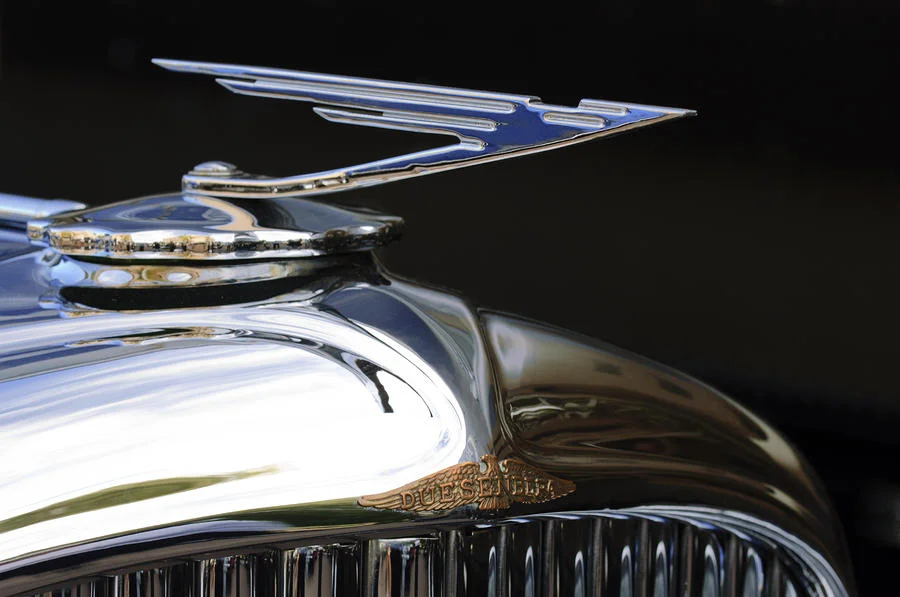 Duesenberg grille and radiator cap - a level of attention to detail from another era