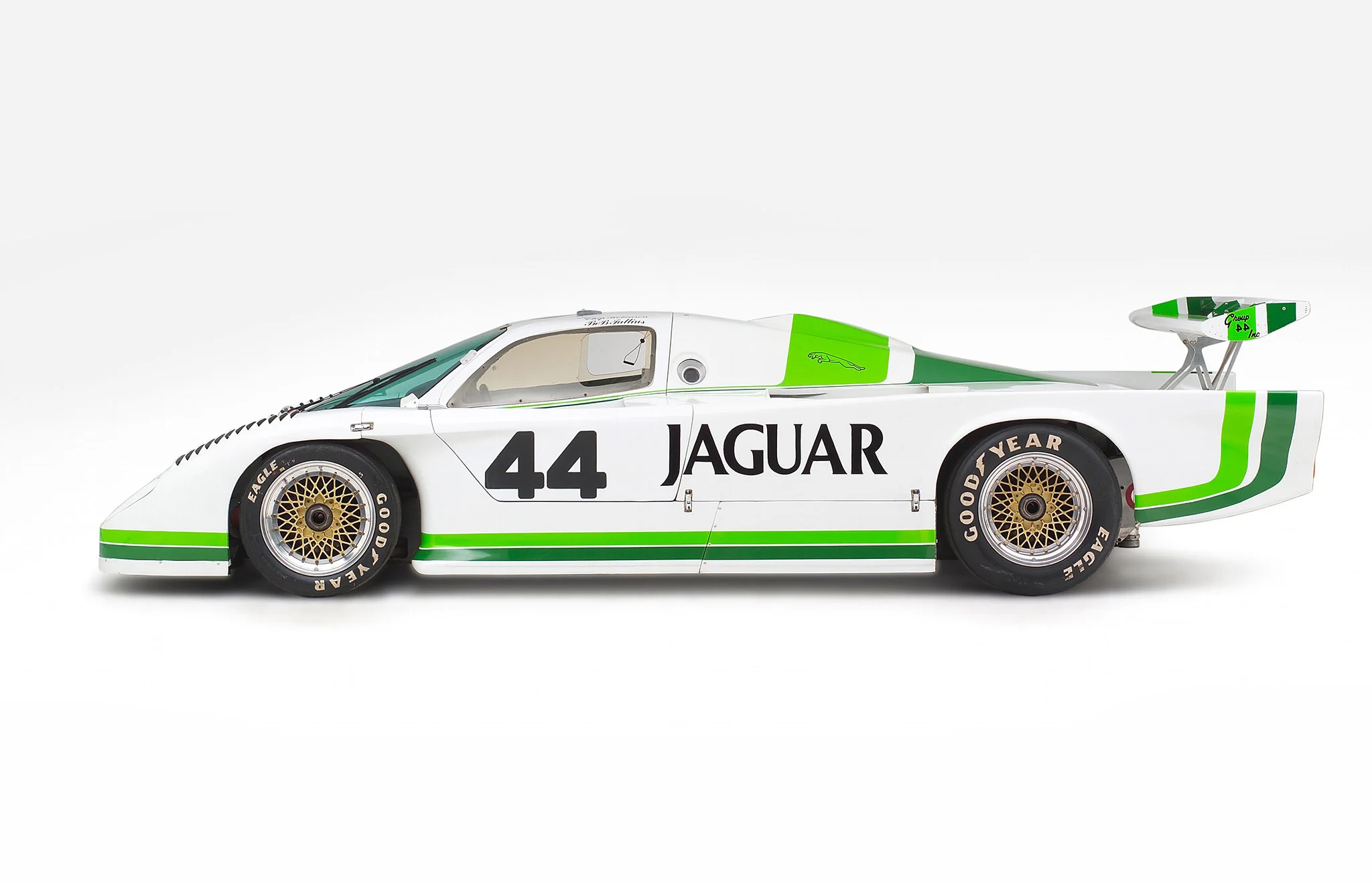 1982_Jaguar_XJR5_002_6016.jpg