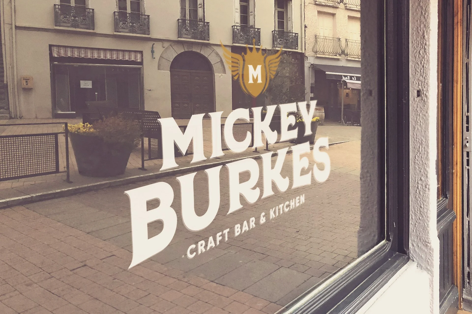 Shop-Window-Logo-Mockup.jpg