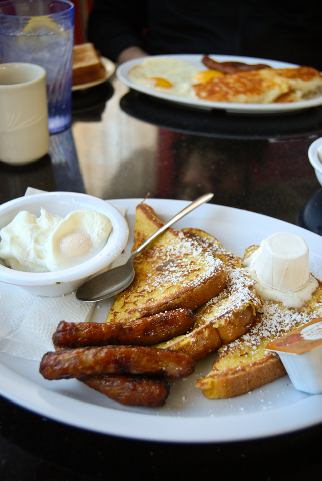 LaurylLane-LosFelizCafe-02