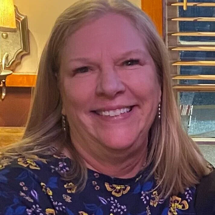 Who We Are — LESLIE'S WEEK