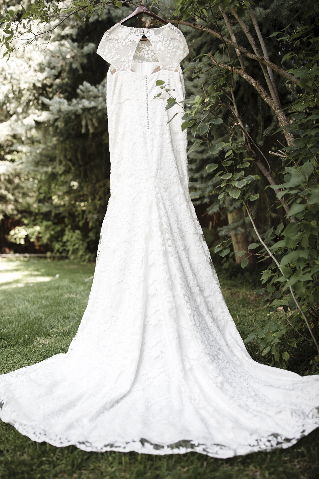 Wedding dress by Tessa Sheehan Photography