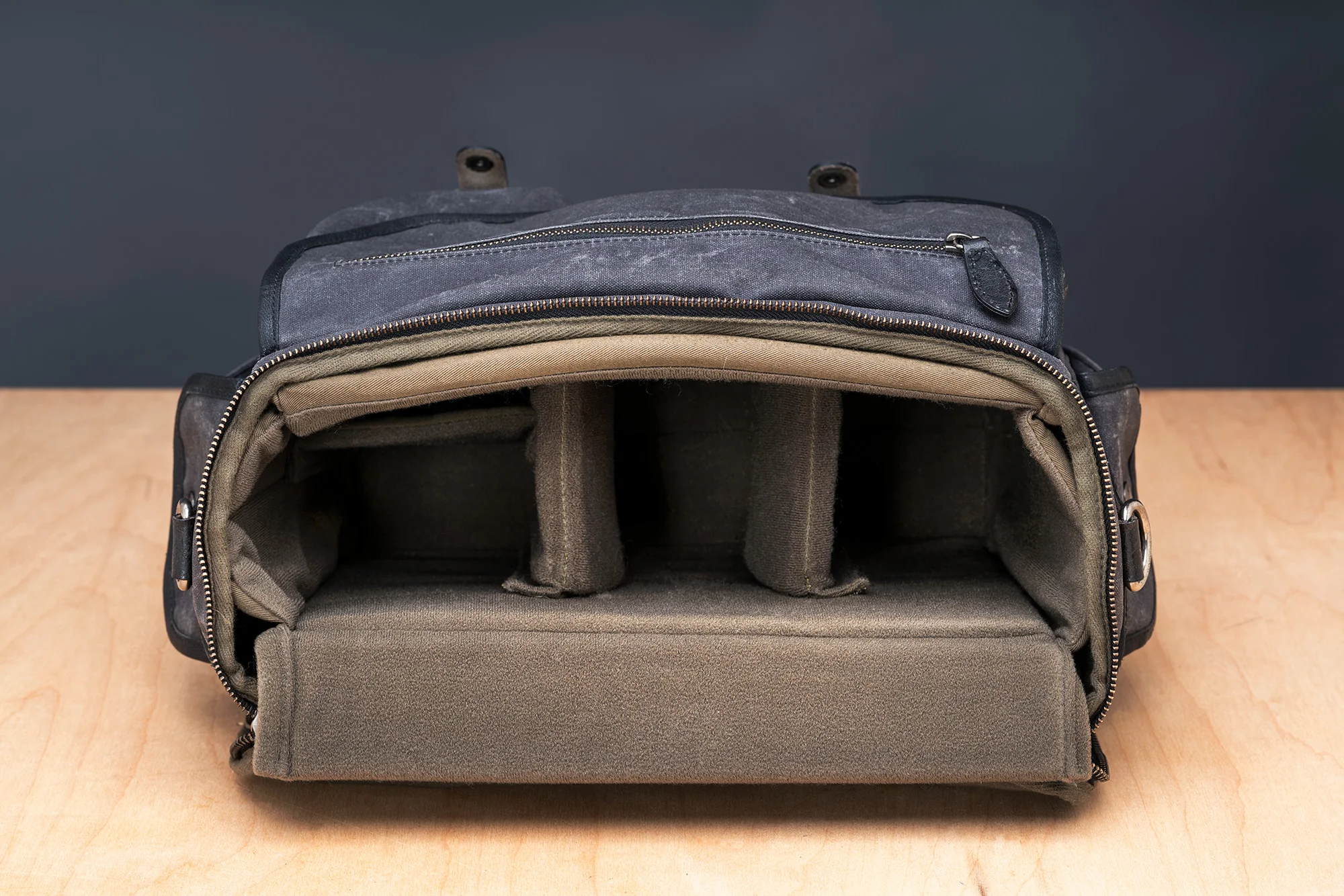The Quickdraw Insert comes complete with 4 microfiber lined dividers for easy customization of your kit