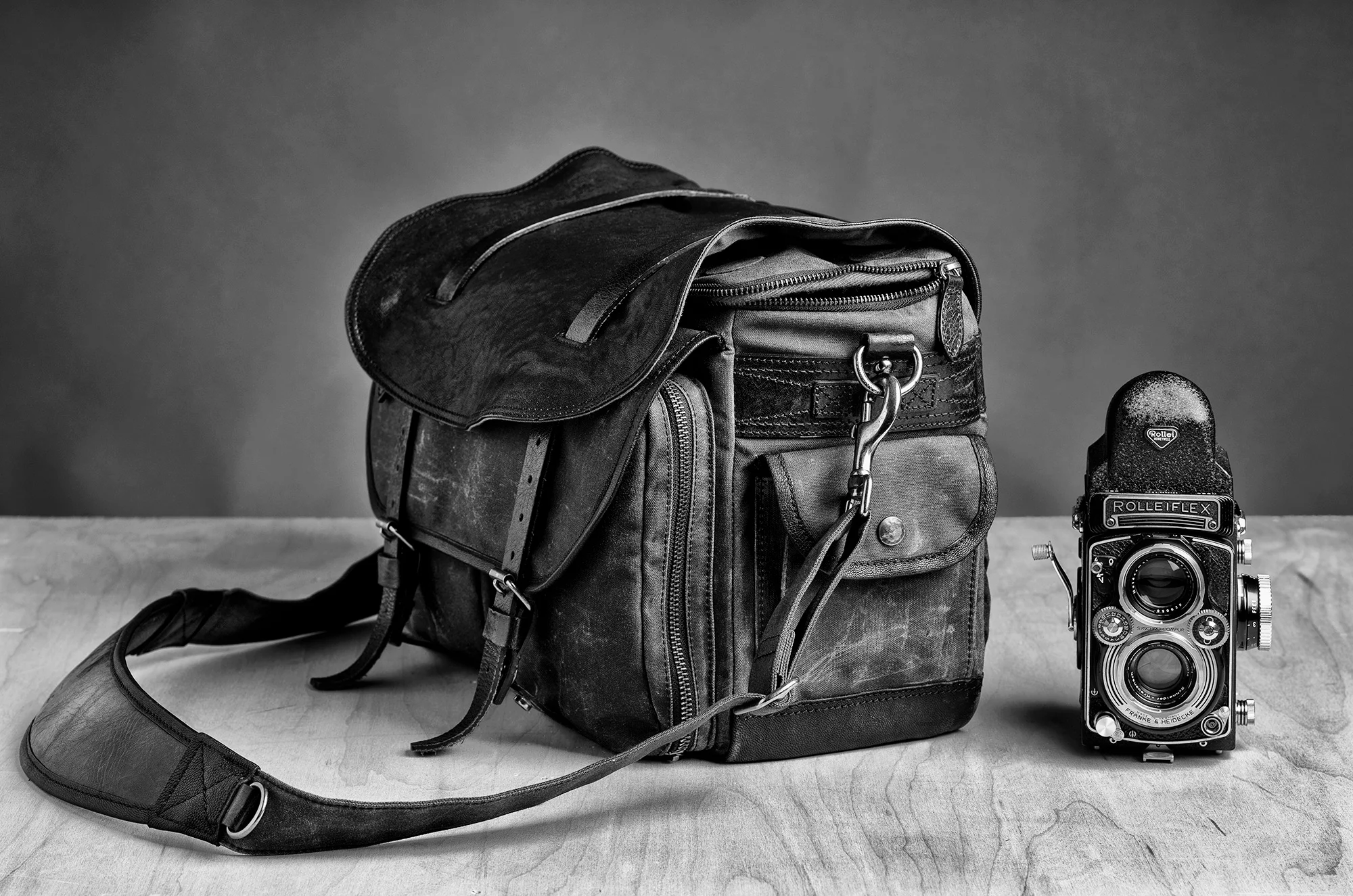 The Wotancraft Avenger Shoulder Bag