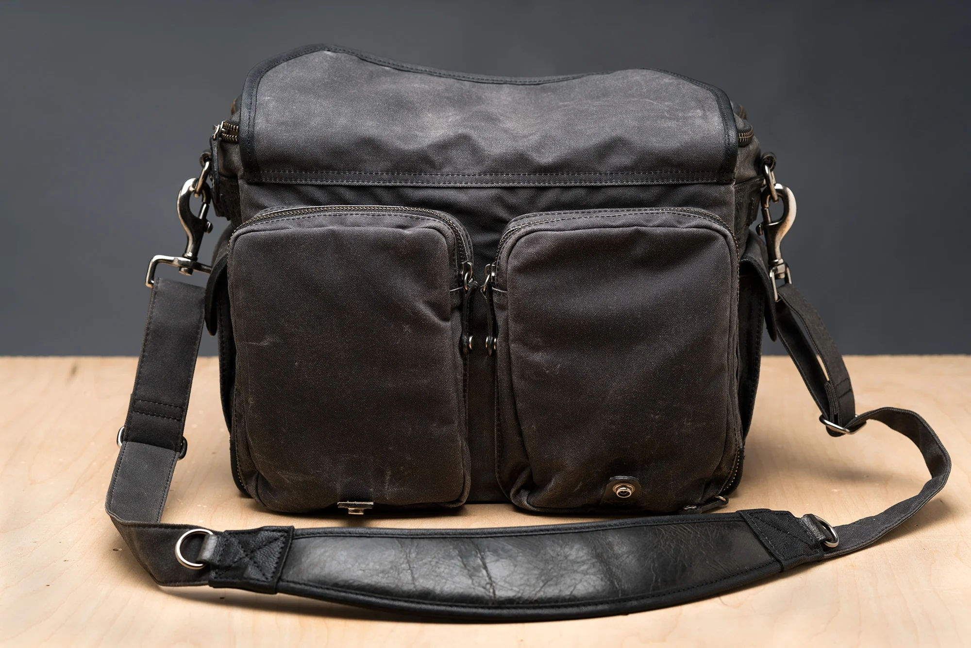 The dual front pockets are large and roomy.