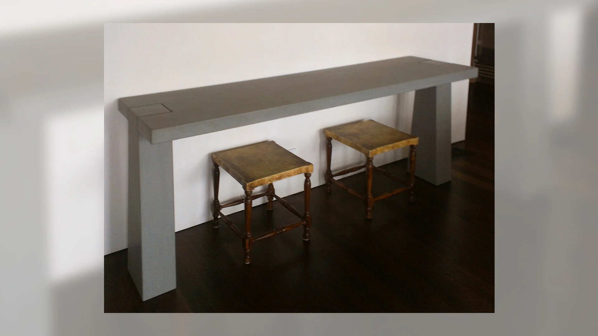 Side Table in Pietra Sirena Limestone