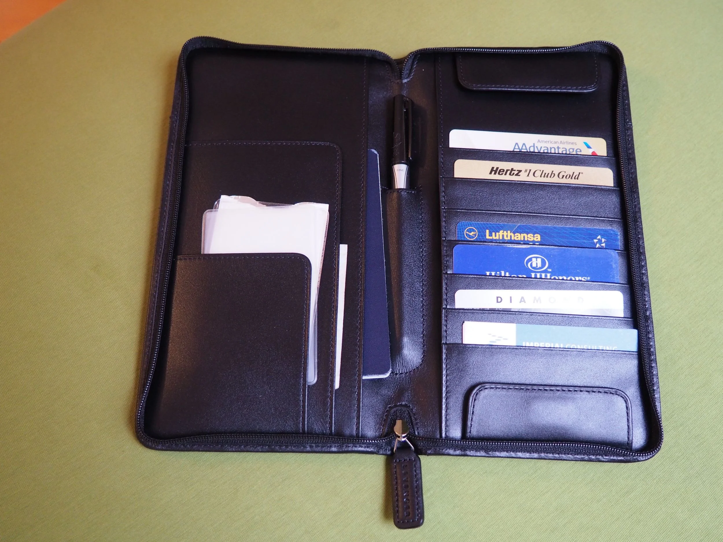 Goodbye old friend -- A review of my new Levenger Road Scholar Travel Wallet