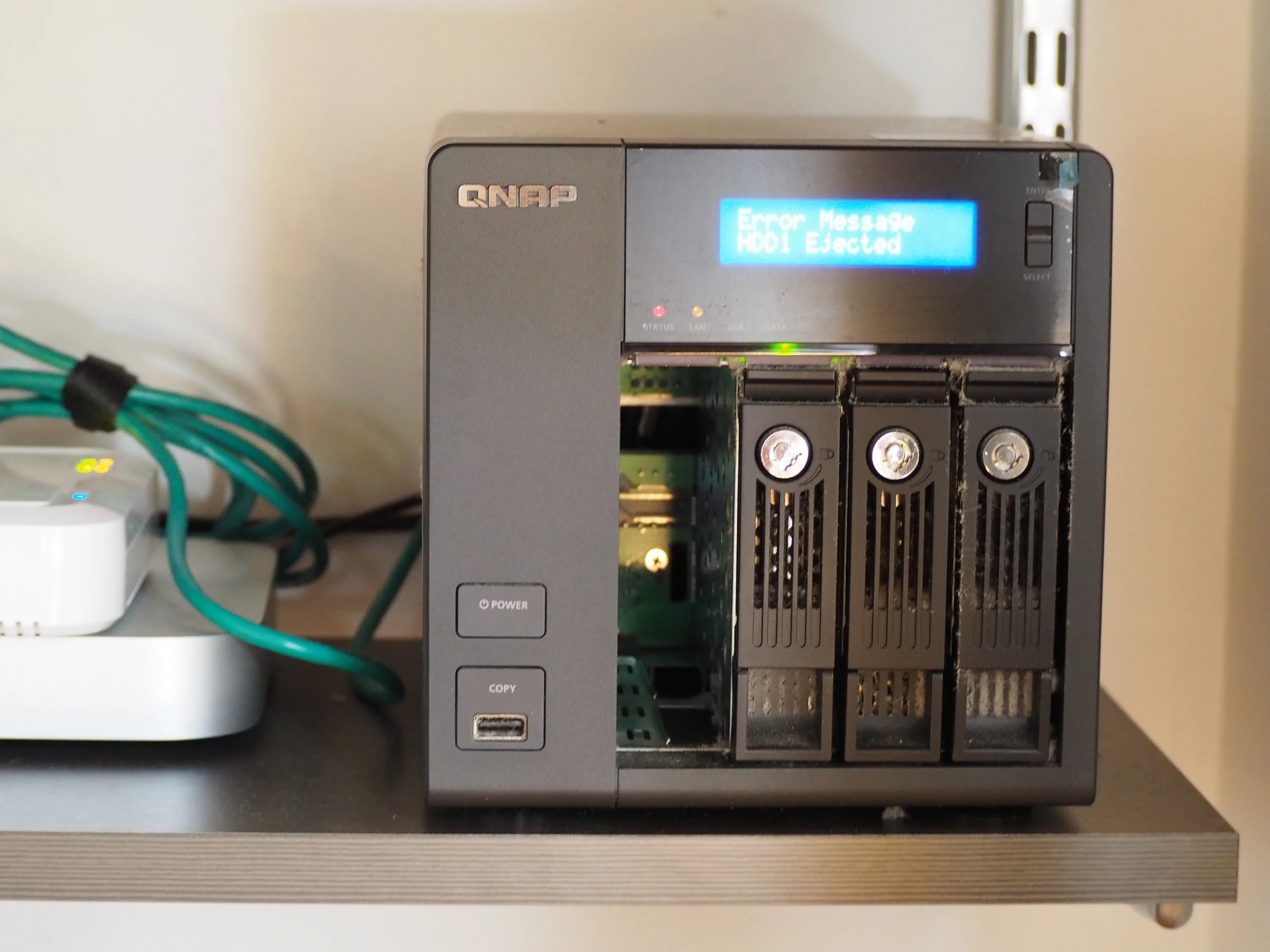 How to add additional storage to a QNAP NAS in RAID 1 (mirrored) configuration
