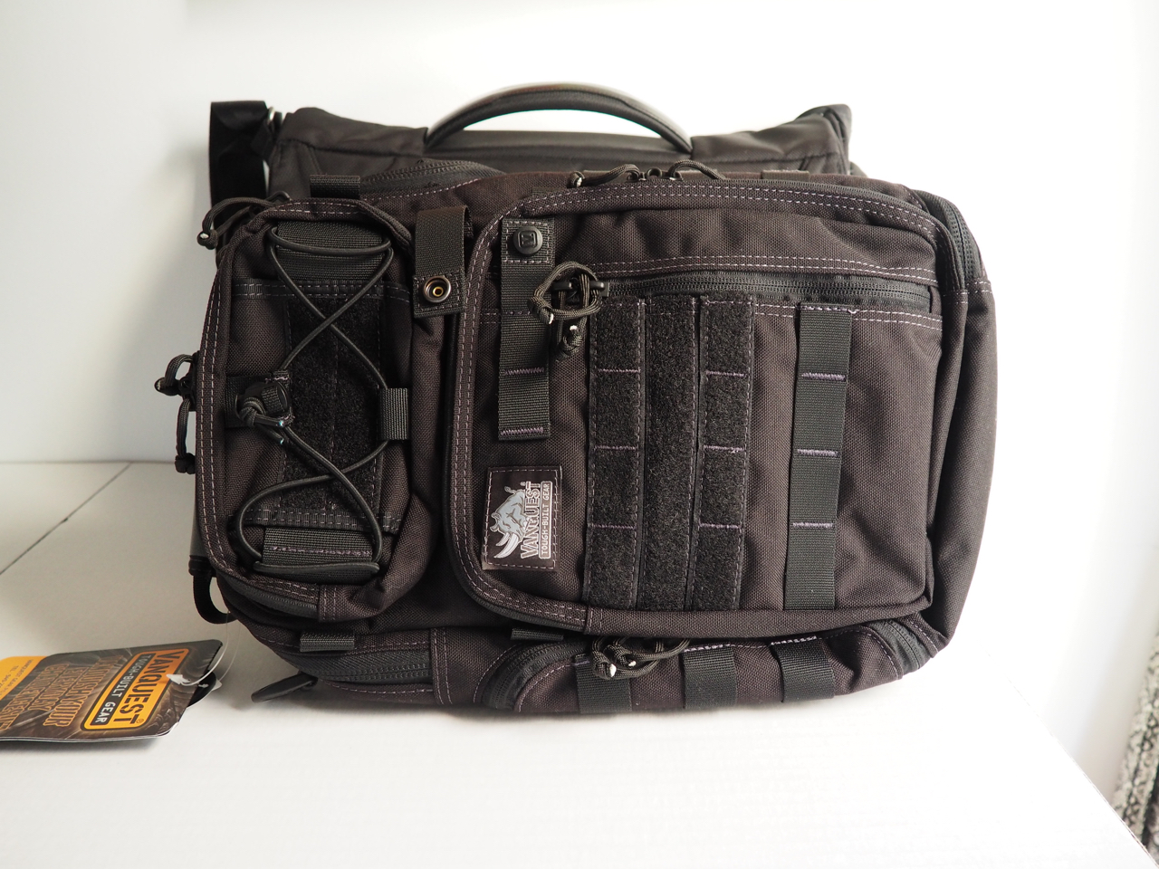 Compare to my Tumi T-Tech Messenger Bag