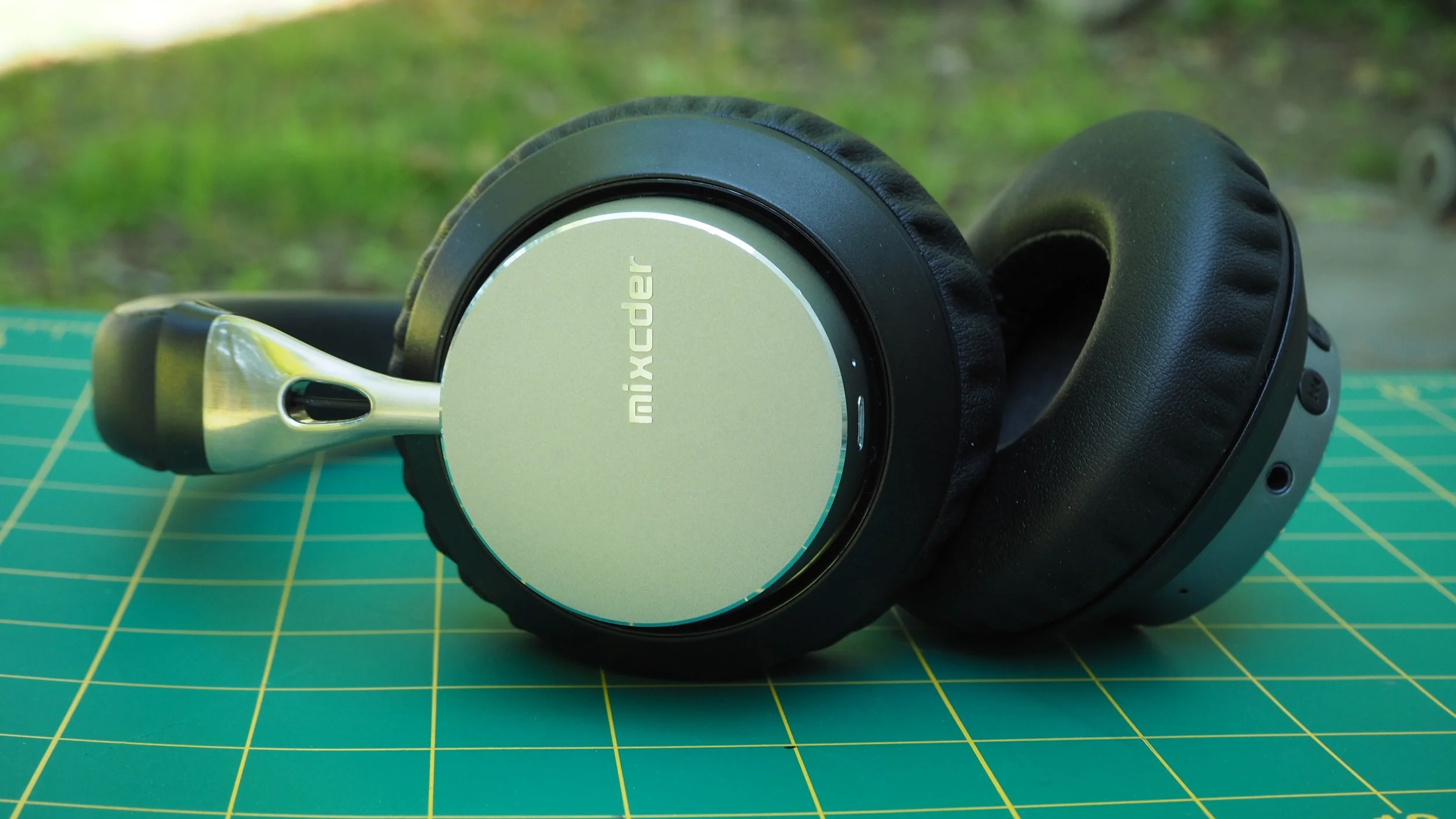 mixcder MS301 Bluetooth Headphone Review