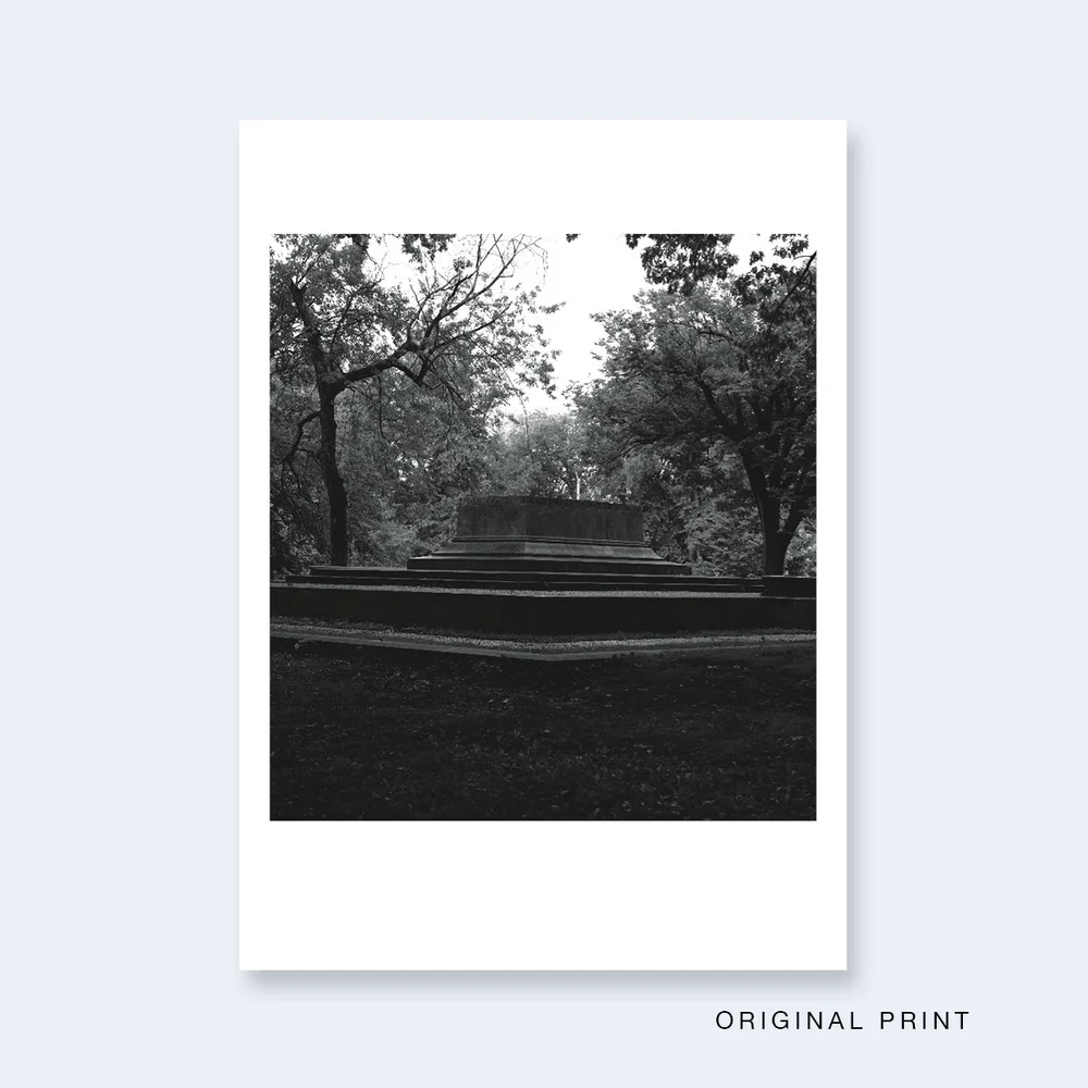 CARRIE MAE WEEMS | One Picture Book Two #3 : Monument — Nazraeli Press 