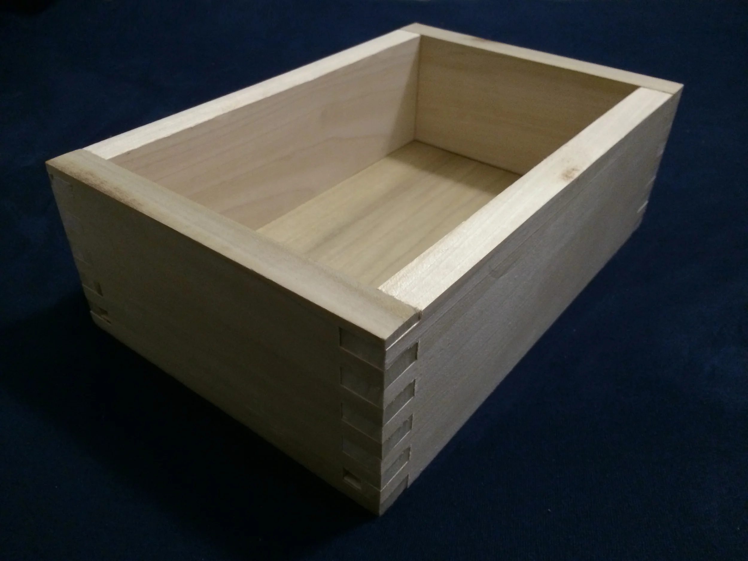 box2.jpg
