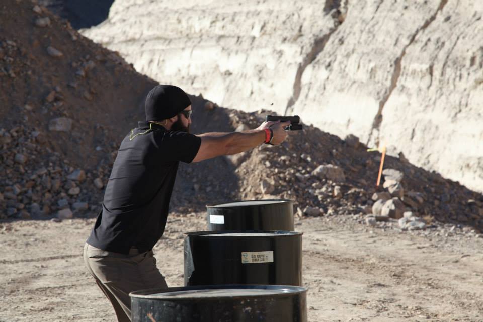 Darren moving through the shoot and move drills with the barrels.