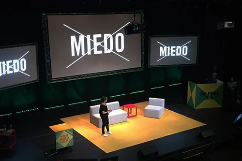 POPULARDELUJO EN WDCD'17 Conferencia de Populardelujo sobre la importancia de la investigación sobre gráfica popular y su aporte a sociedades más justas.